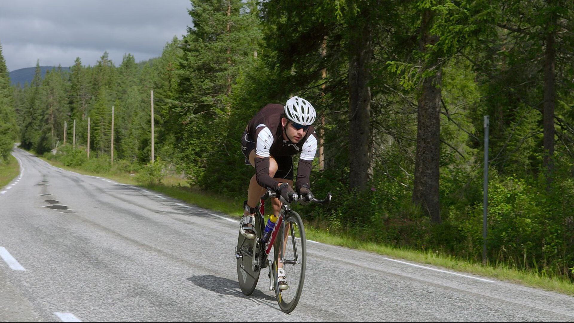 星空体育app官网-以“体育+旅游”为核心的新兴产业模式推动城市经济增长，体育旅游产业的发展